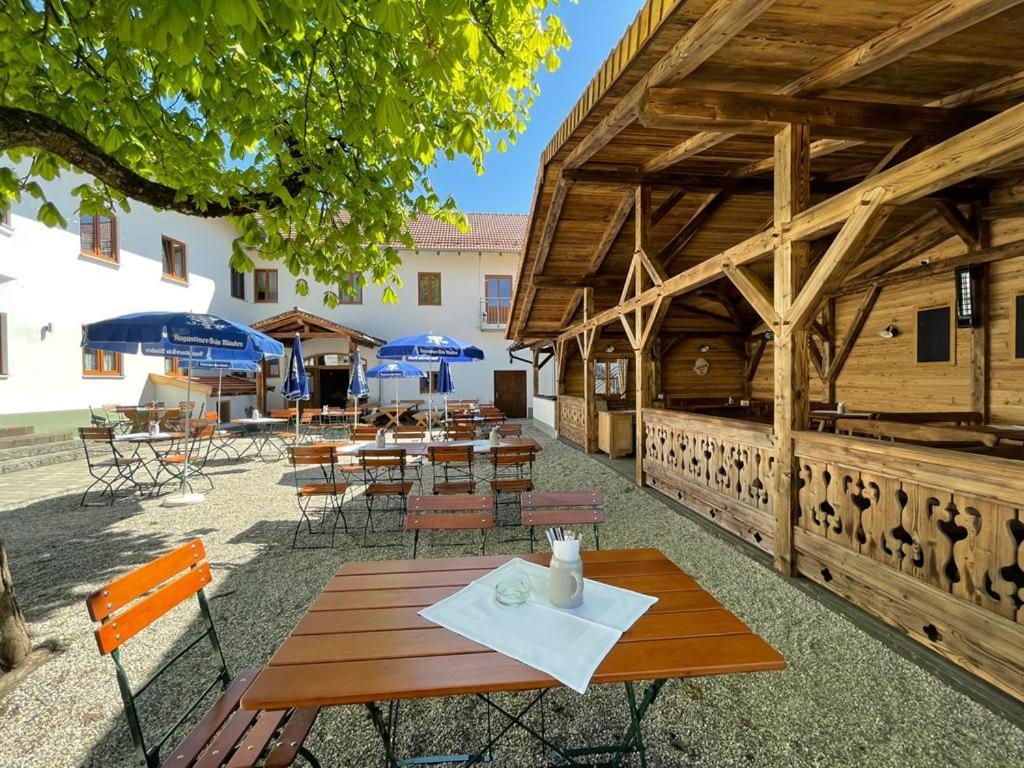 Landgasthaus Zur Linde Pleiskirchen Eksteriør bilde